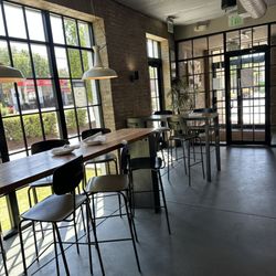Howell's Kitchen and Bar - Interior Seating
