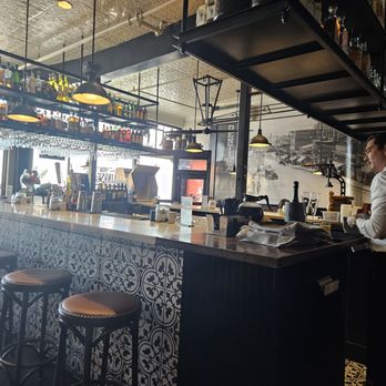 The Clinkscale - Bar area - Breakfast & Brunch Near Me - Jerome, Arizona