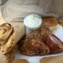 Uncle Remus - 3 3pc Dark Combo. Fries , Cole slaw & dinner role