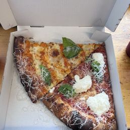 BBQ Chicken Pizza (left) and stracciatella pizza (right)