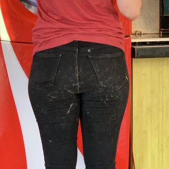 Moe's Southwest Grill - FUR?!? I'm allergic!!!!! - Mexican Near Me - Jacksonville, Florida