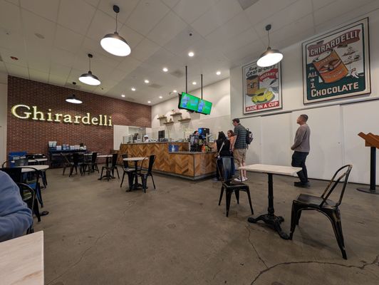 Ghirardelli Ice Cream & Chocolate Factory Outlet by null