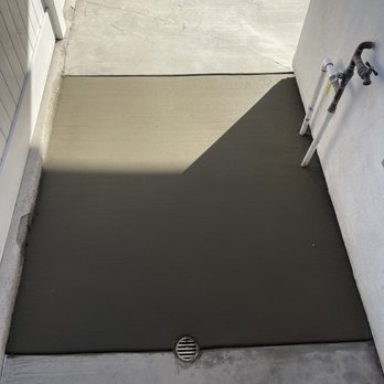 L.G Landscaping & Concrete - a drain in the concrete - Landscaping Near Me L.G Landscaping & Concrete - a drain in the concrete - Landscaping Near Me