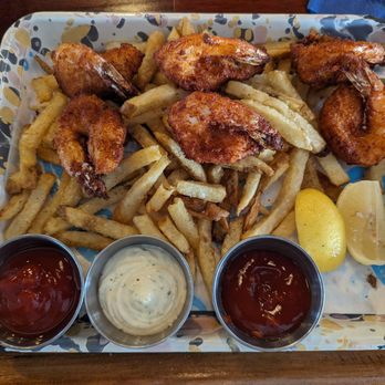 Garbo’s - Shrimp and fries - Seafood Near Me - Austin, Texas Garbo’s - Shrimp and fries - Seafood Near Me - Austin, Texas