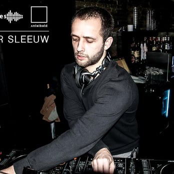 Club Unlabeled - Dj Arthur Sleeuw at Club Unlabeled openings night. A monthly dance event. - Dance Clubs Near Me - Amsterdam, New Hampshire Club Unlabeled - Dj Arthur Sleeuw at Club Unlabeled openings night. A monthly dance event. - Dance Clubs Near Me - Amsterdam, New Hampshire