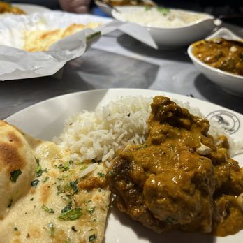 Maharaja Indian Cuisine - Lamb Korma, rice, and Garlic Naan - Indian Near Me - Albuquerque, New Mexico