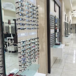 Optical Center - Gran variedad y ofrecen buenos precios con promos