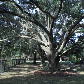 Minnehaha Park - Parks Near Me - Maitland, Florida
