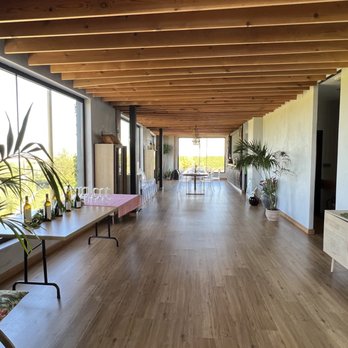 Bodegas Menade - Wine Tasting Room Near Me - Rueda, Virginia