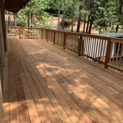 Gardina Construction - Redwood deck