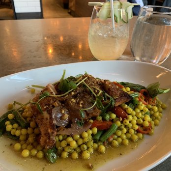 Taylors Landing - Chicken Asada - Bars Near Me - Don Mills, Ontario