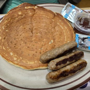 George Webb Restaurant - Pancake, Sausage - American Near Me - Milwaukee, Wisconsin George Webb Restaurant - Pancake, Sausage - American Near Me - Milwaukee, Wisconsin