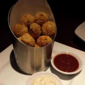 Seasons 52 - New American Near Me - Lone Tree, Colorado