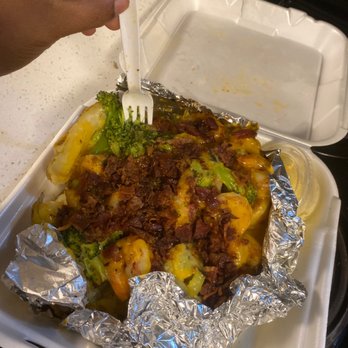 Everything loaded - Loaded broccoli & shrimp with bacon bits DELICIOUS - Food Delivery Services Near Me Everything loaded - Loaded broccoli & shrimp with bacon bits DELICIOUS - Food Delivery Services Near Me