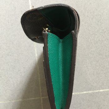 有得補 - Before: Broken hem - Shoe Repair Near Me - Hong Kong, HK