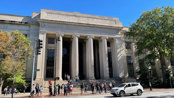 Massachusetts Institute of Technology by null