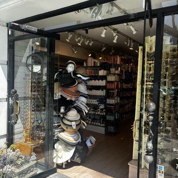 Parvaneh Beauty Center - Hair care, accessories, & more. - Cosmetics & Beauty Supply Near Me - Beverly Hills, California Parvaneh Beauty Center - Hair care, accessories, & more. - Cosmetics & Beauty Supply Near Me - Beverly Hills, California