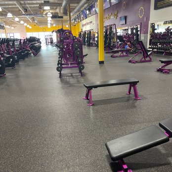 Planet Fitness - Gyms Near Me - Everett, Washington