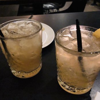 Single Shot - Personalized cocktail with gin, lemon juice and soda water! - Bars Near Me - Seattle, Washington