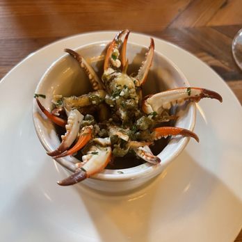 Kimball House - Blue Crab Claws - New American Near Me - Decatur, Georgia
