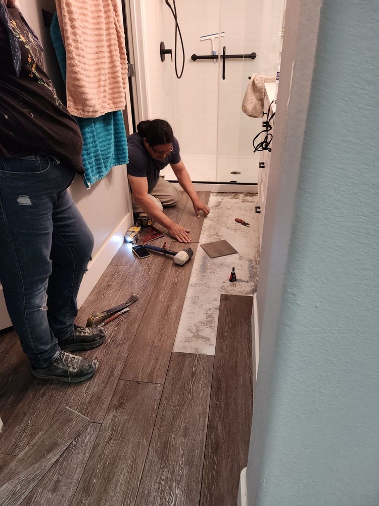 Slide of Mayans & Handyman