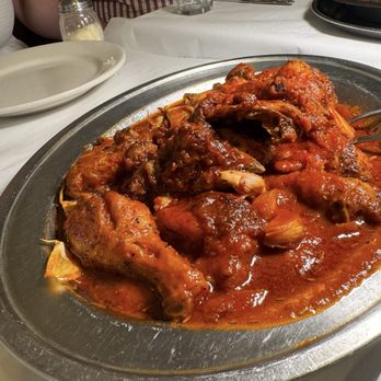 Mosca's Restaurant - Chicken Cacciatore - Cajun/Creole Near Me - Westwego, Louisiana
