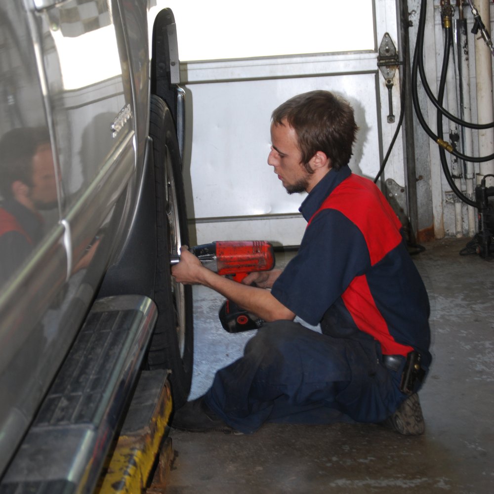 Pennzoil Express Lube - Oil Change Stations Near Me - Pittsburgh, Pennsylvania Pennzoil Express Lube - Oil Change Stations Near Me - Pittsburgh, Pennsylvania