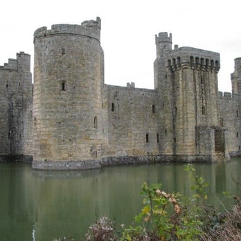 Bodiam Castle - Landmarks & Historical Buildings Near Me - Robertsbridge, ESX Bodiam Castle - Landmarks & Historical Buildings Near Me - Robertsbridge, ESX