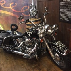 Jack Daniels Invitational Barbecue - JD store