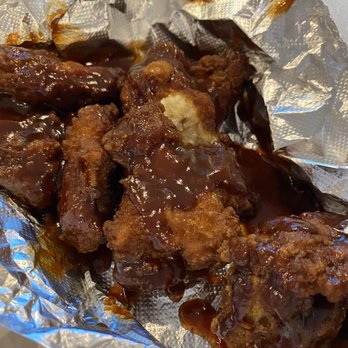 Highland Grill And Pizzeria - Pizza Near Me - Braintree, Massachusetts