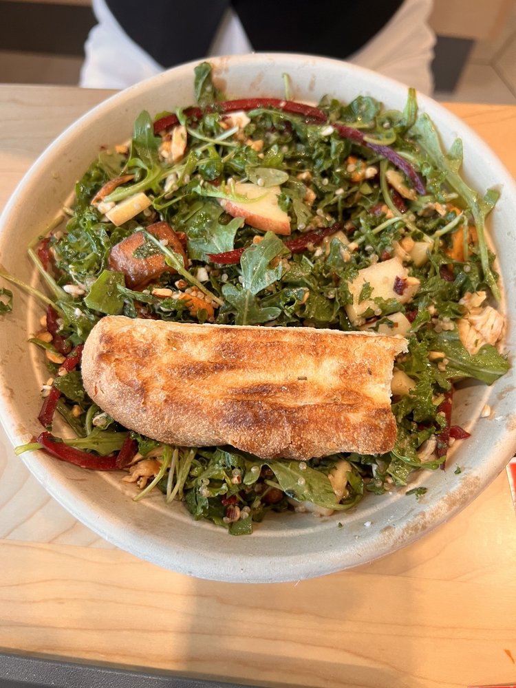 JUST SALAD 46 Photos & 31 Reviews 1256 Old Country Rd, Westbury