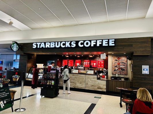 Harrisburg International Airport by null