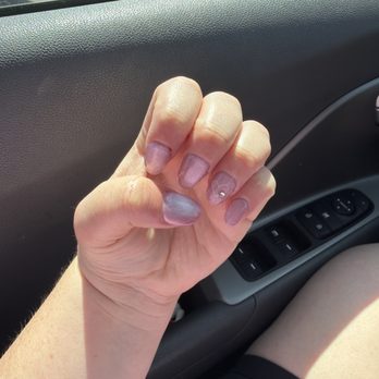 LA Nails - Cat eye gel x with heart detail - Nail Salons Near Me - Saint Paul, Minnesota