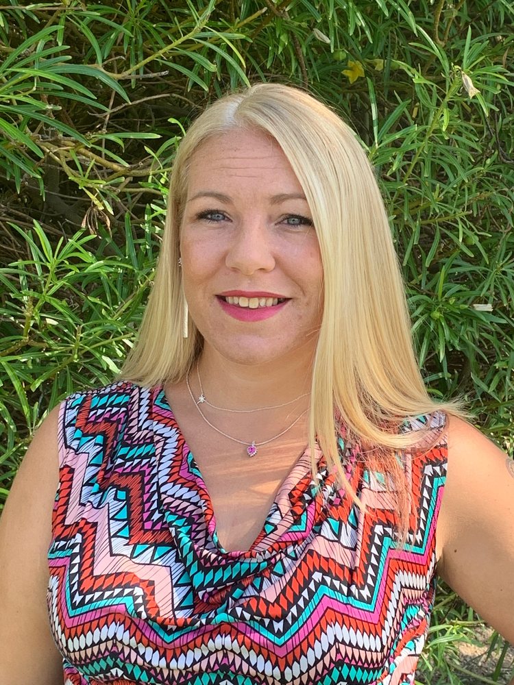 AMANDA WRIGHT REALTOR Updated May 2024 Contact Agent 12 Photos Sun City, Arizona Real