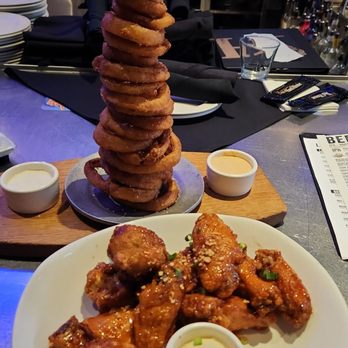 Yard House - Wings and rings - New American Near Me - Seattle, Washington Yard House - Wings and rings - New American Near Me - Seattle, Washington