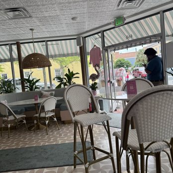 Zachary’s Daiquiris - Inside - Salad Near Me - Charleston, South Carolina Zachary’s Daiquiris - Inside - Salad Near Me - Charleston, South Carolina