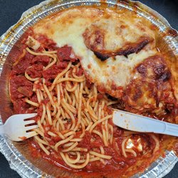 Spaghetti and chicken parm.