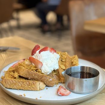 Magnolia Table - Crunchy French toast - Breakfast & Brunch Near Me - Waco, Texas Magnolia Table - Crunchy French toast - Breakfast & Brunch Near Me - Waco, Texas