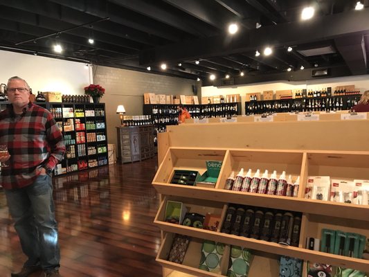 Ridgewood Wine & Beer Co. by null
