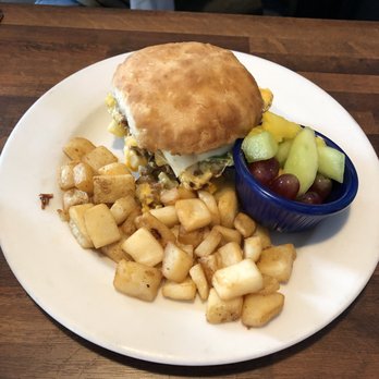 Caleb's - Breakfast & Brunch Near Me - Kansas City, Missouri