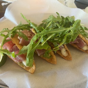 Salt & Spirits - Tuna tacos - Bars Near Me - Boca Raton, Florida
