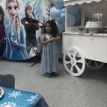 Enchanted Cosmos - Indoor Playcenter Near Me - Sacramento, California