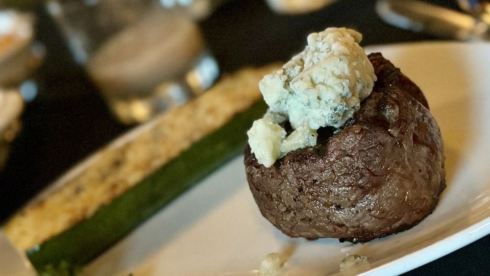 Hi Point Steakhouse Logo