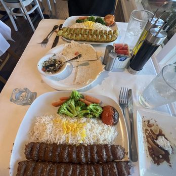 Santorini Mediterranean - Chicken Koubideh (ground beef ) Kababs Koubideh Kebob - Mediterranean Near Me - Danville, California Santorini Mediterranean - Chicken Koubideh (ground beef ) Kababs Koubideh Kebob - Mediterranean Near Me - Danville, California