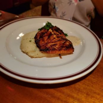 Ozzie's Good Eats - Salmon - American Near Me - Fairfax, Virginia
