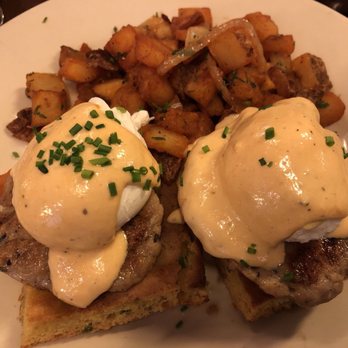 The Smith - Benedict Johnny - New American Near Me - New York, New York The Smith - Benedict Johnny - New American Near Me - New York, New York