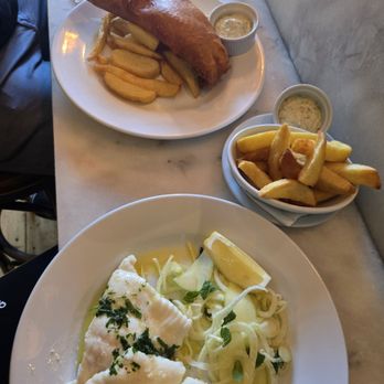 Fish Shop - Fried haddock and grilled plaice - Fish & Chips Near Me - Smithfield, D