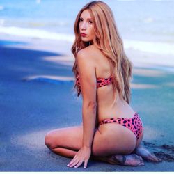 Jo Hair Studio - She looks so good with our 24" blond human wig!
