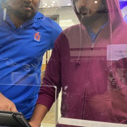 2 of the most incompetent associates at this motel 6 2 of the most incompetent associates at this motel 6