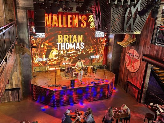 Morgan Wallen's This Bar & Tennessee Kitchen by null